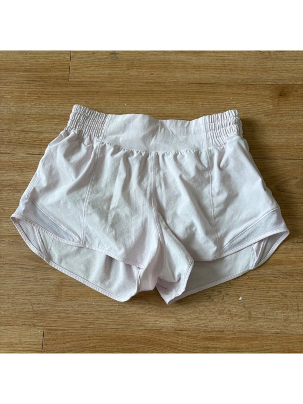 Lululemon Athletic Hotty Hot HR Short 2.5” Lined Pink Haze Women’s Size 6